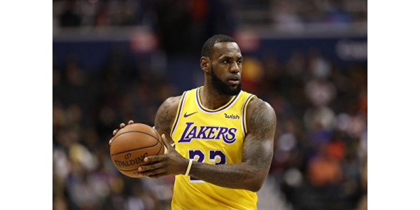 James ha perso la versione del gioco NBA2K20